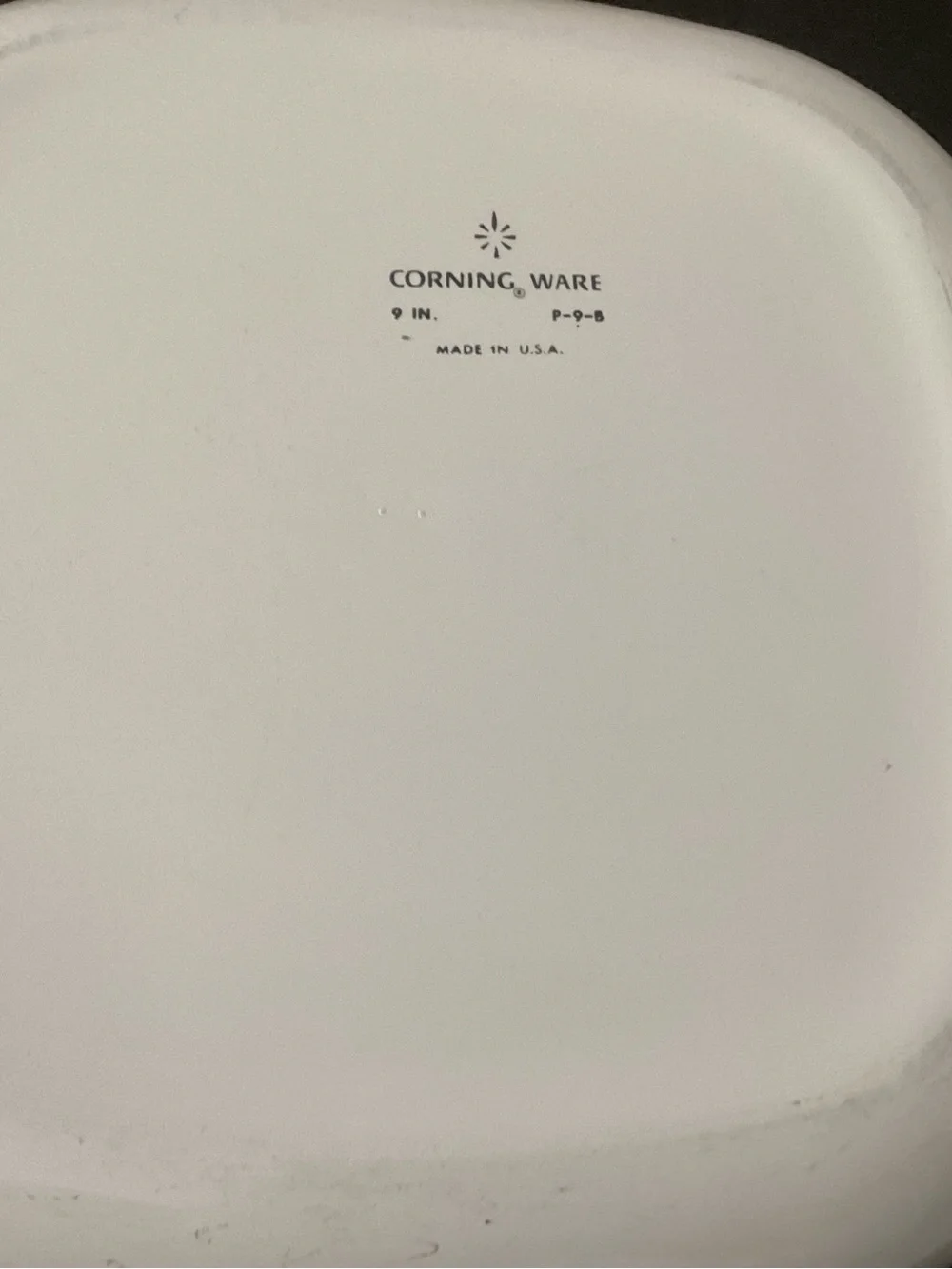 Vtg. Corning Ware Casserole dish with iconic “Blue Cornflower” Pattern
